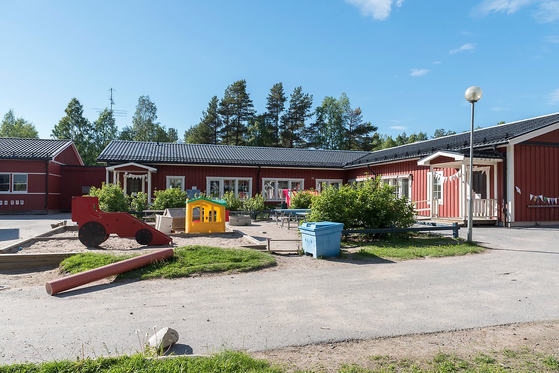 Utomhusmiljö Måttsunds förskola, en del av förskolans gård